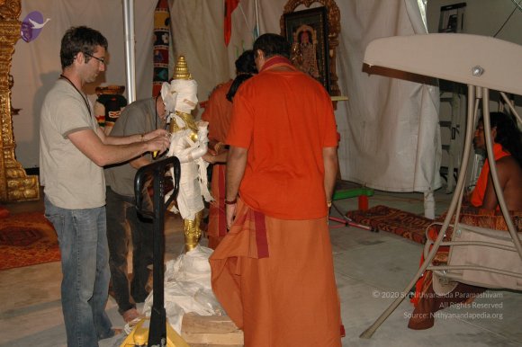 deitiesSept2007 200_CMP_WM