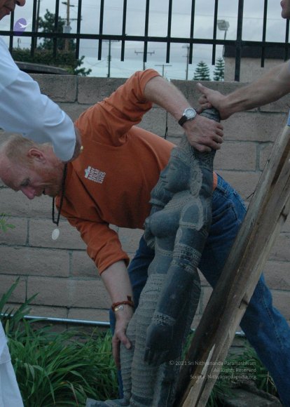 deitiesSept2007 317_CMP_WM