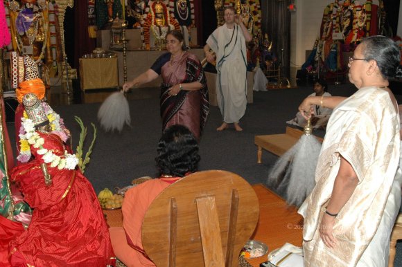 19July2008_Venkateswara_Darshan_29_CMP_WM